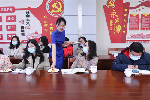 志愿者.jpg